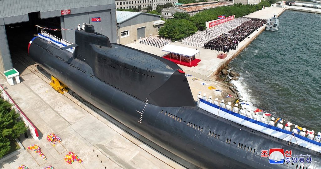El régimen norcoreano busca avanzar con la tecnología de su arsenal: probó un sistema de torpedos guiados por IA