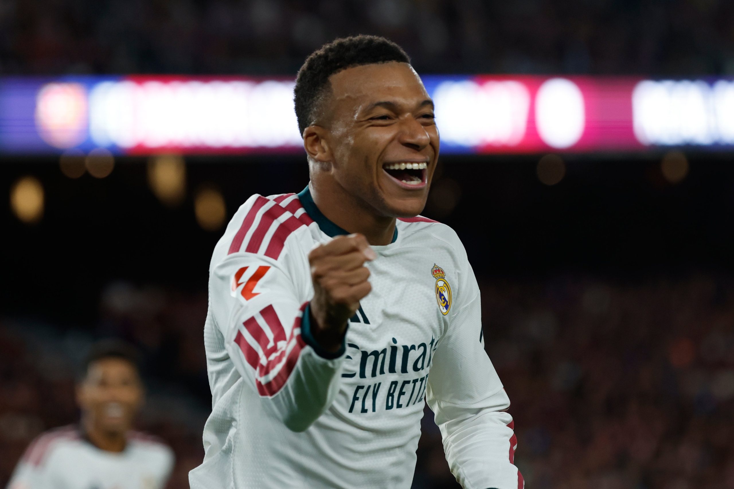 Mbappé y Mourinho ganan en la casa de Lamine Yamal, a escasas horas del Balón de oro