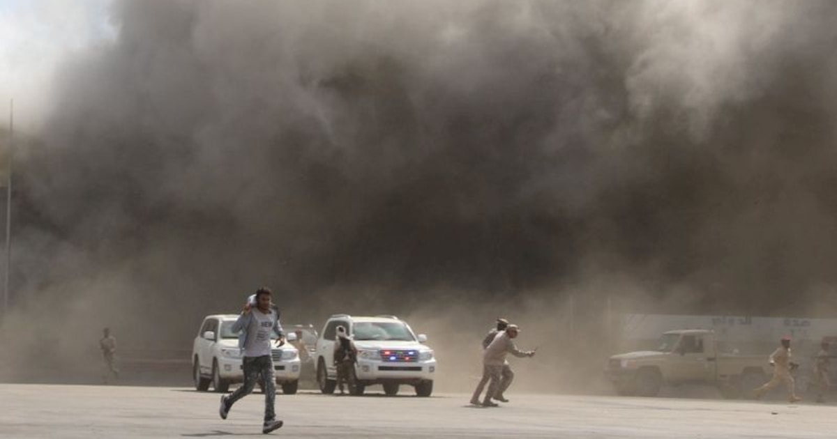 Guerra en Yemen: los hutíes atacaron el aeropuerto de Adén con dos misiles
