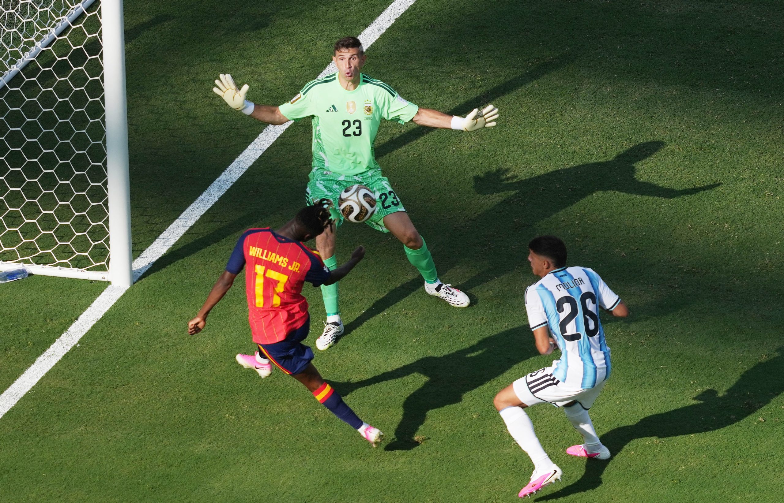 Una figura de España reveló el gesto de un jugador de la selección argentina que fue clave en el gol en la final del Mundial