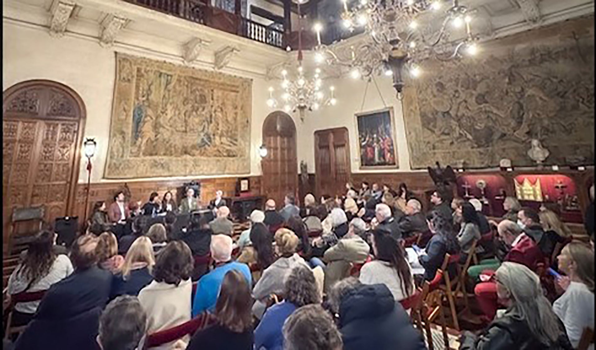 Coleccionistas, curadores y galeristas en Buenos Aires: el debate que rompió los tabúes del arte y redefinió qué hace valiosa a una colección