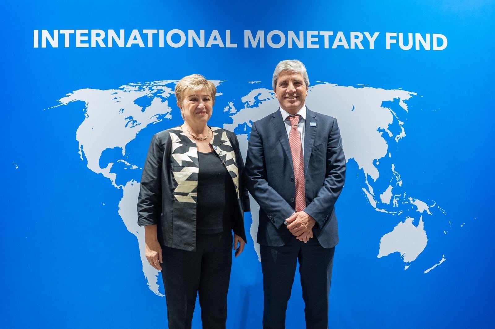 El FMI aprobó la tercera revisión del acuerdo con la Argentina y allana el camino para un nuevo desembolso
