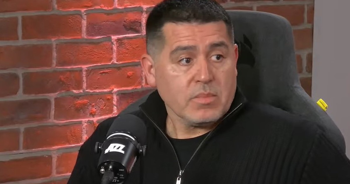 Riquelme aclaró la conversación que tuvo con Azzaro sin saber que estaban al aire: "Fue medio raro"