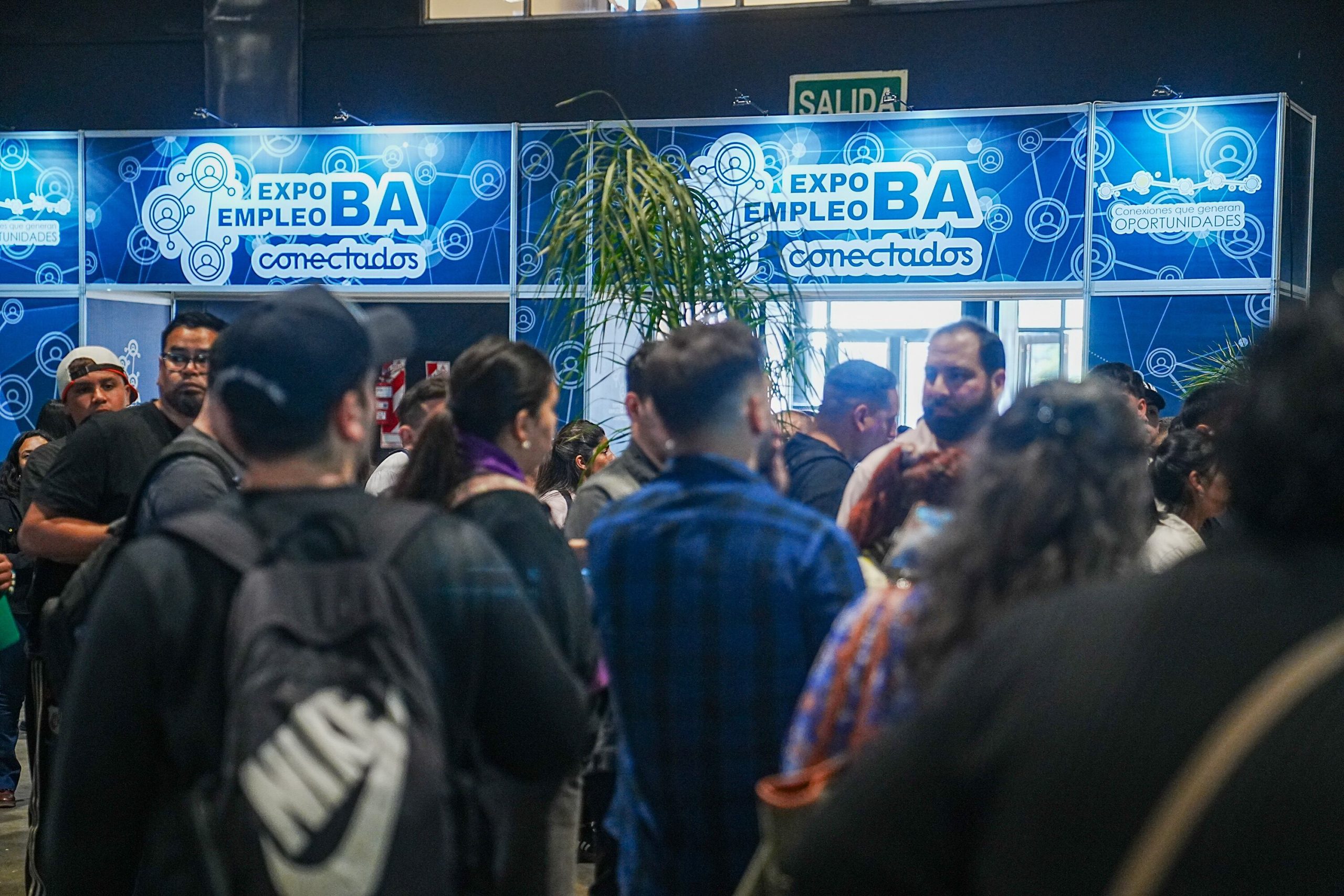 La angustia de buscar trabajo: “La edad se va, la vida se va”