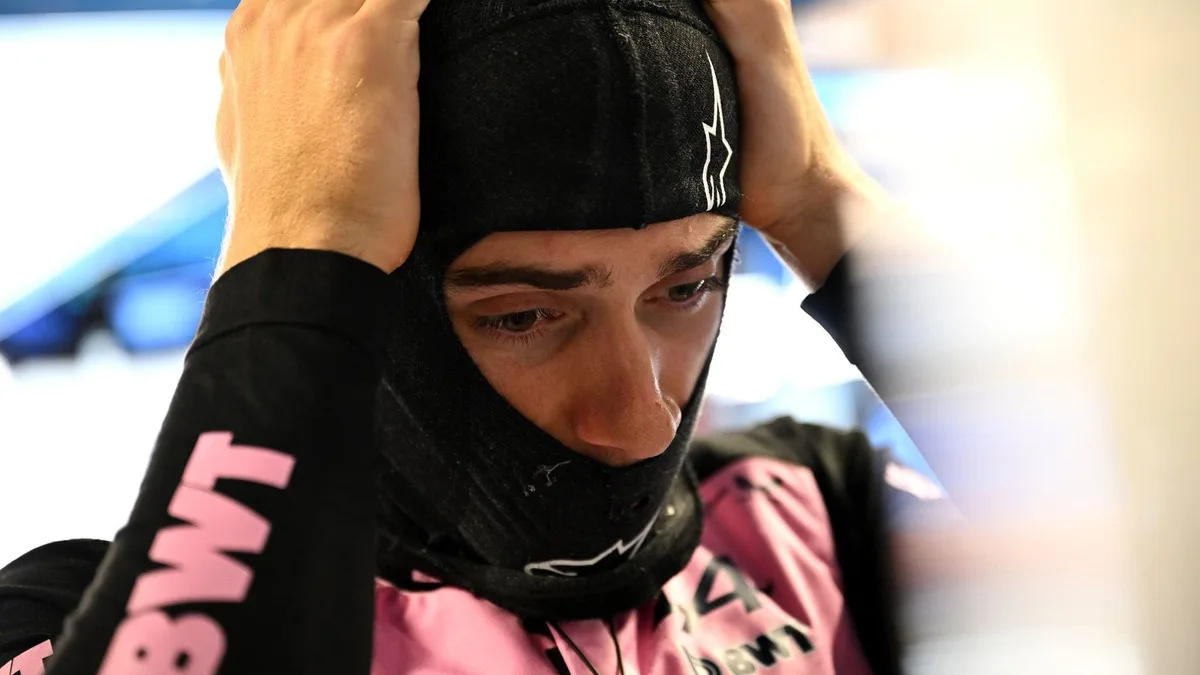 Franco Colapinto tuvo que abandonar la carrera de Singapur