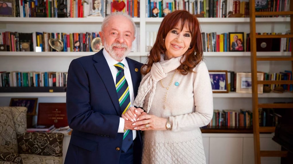 Cristina Kirchner celebró el triunfo de Lula da Silva en Brasil: “Felicitaciones, compañero presidente”