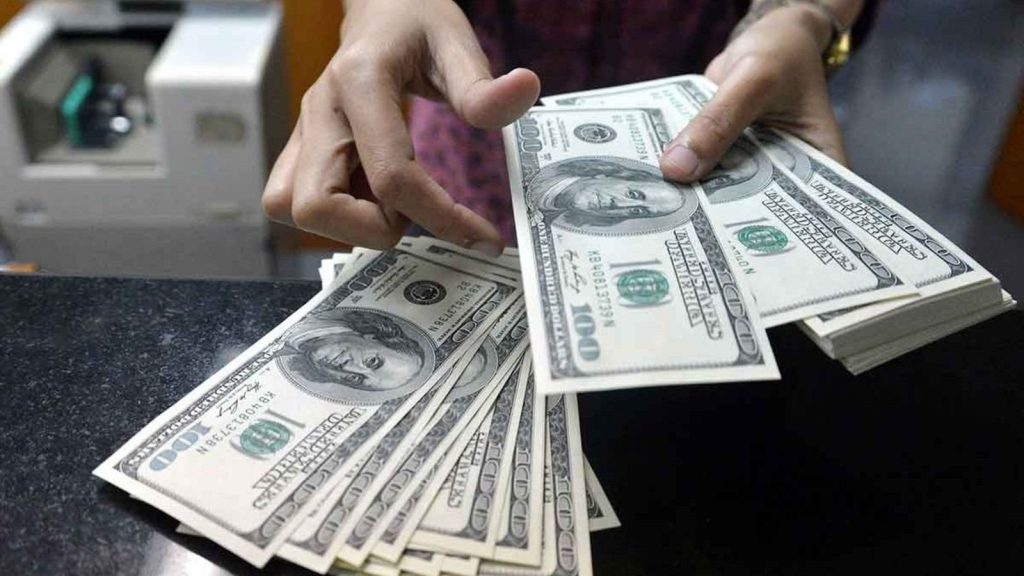 Precio del dólar hoy y dólar blue hoy EN VIVO: cuál es su cotización este lunes, 19 de octubre