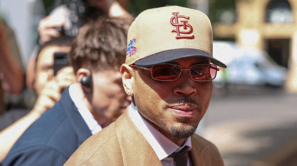 El rapero Chris Brown fue condenado a ocho meses de prisión por una brutal pelea en Londres
