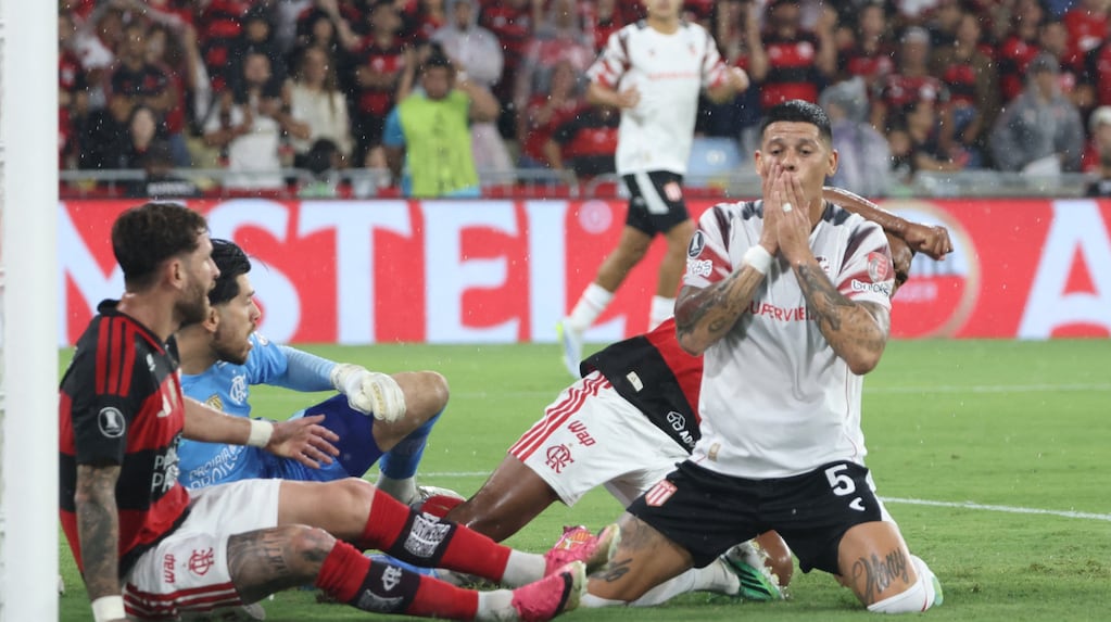 El comunicado de Flamengo sobre la inclusión de Marcos Rojo en Estudiantes durante la semifinal de la Copa Libertadores