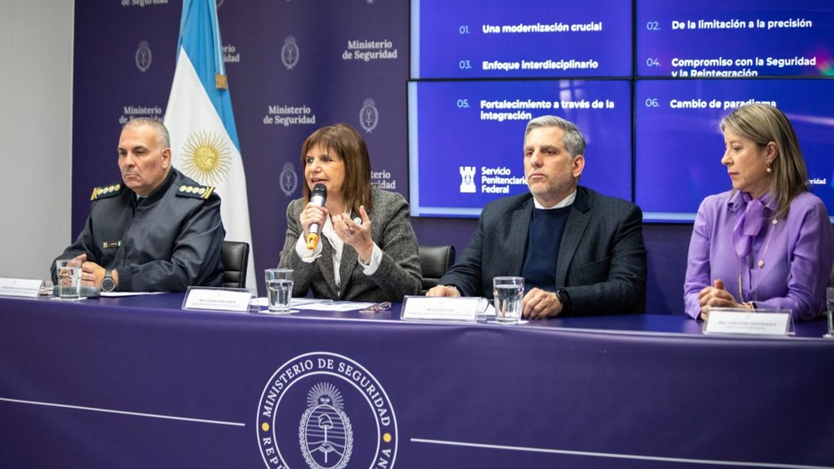 El subsecretario de Asuntos Penitenciarios presentó su renuncia ante Milei y Monteoliva