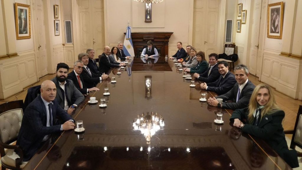 Javier Milei reunió al Gabinete y puso el foco en las elecciones brasileñas y España