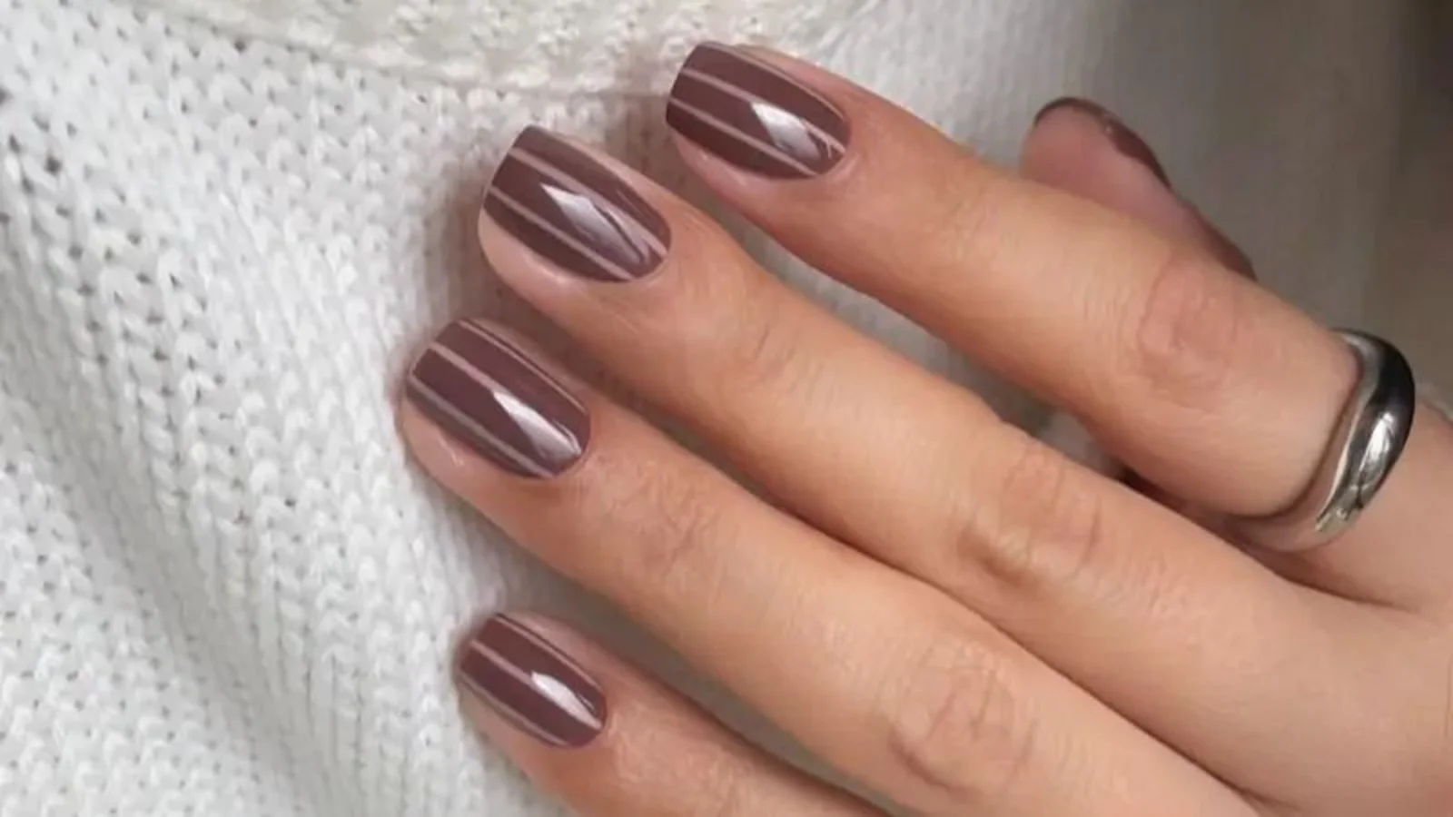 4 diseños de uñas en tendencia para esta primavera: "Si querés que la mano se vea más estilizada, elegí esta manicura"