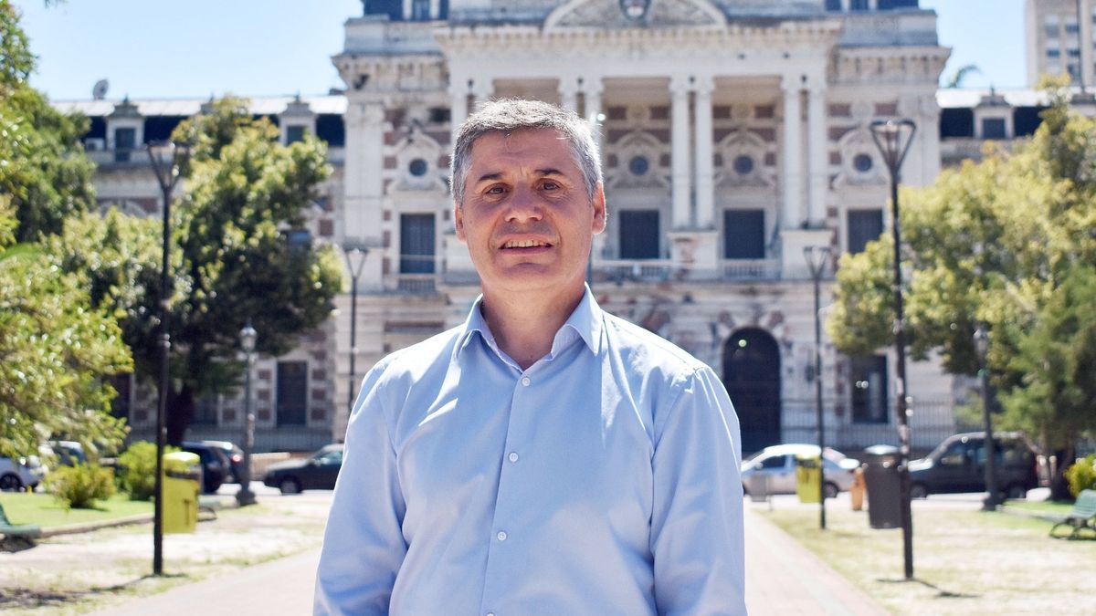 Privatización de AySA: el defensor del Pueblo bonaerense cuestionó la licitación y denunció falta de transparencia