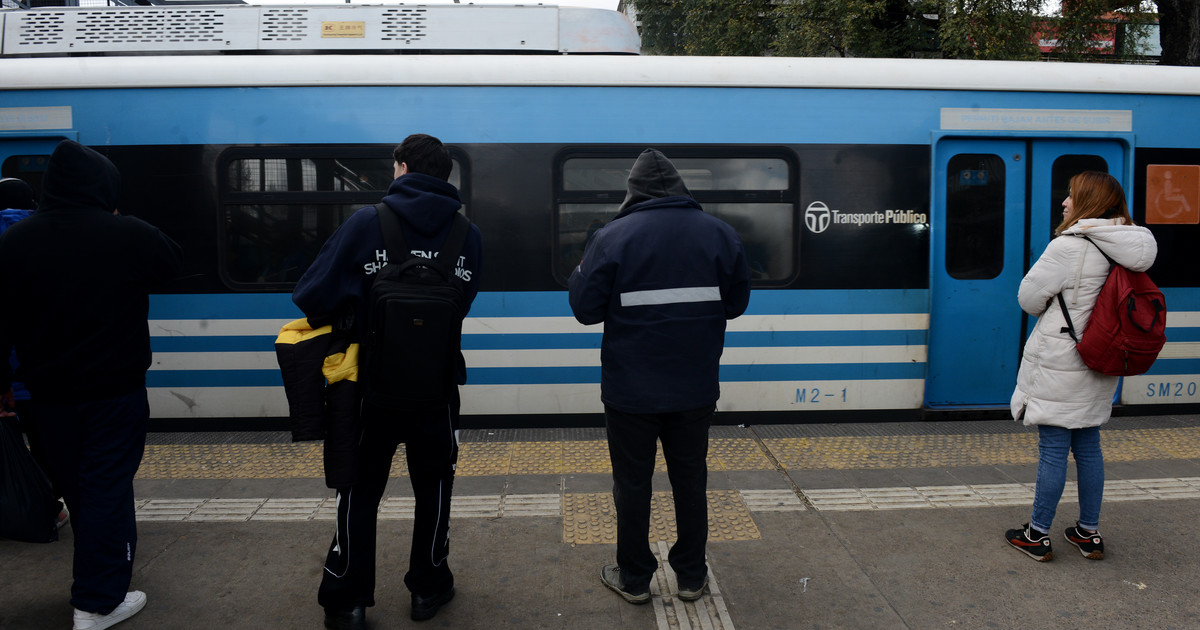 Tren Sarmiento: después de nueve años, vuelven a funcionar los andenes centrales de Ramos Mejía y Ciudadela